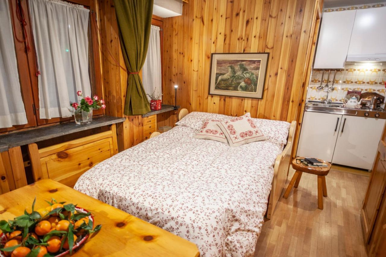 Casa-Chalet, In Centro A Courmayeur! Exterior photo